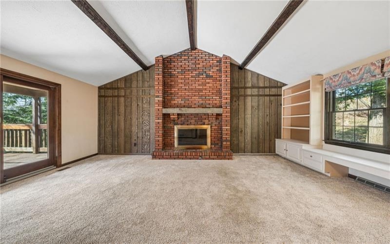 3638 School Rd, Murrysville, 15668, 4 Bedrooms Bedrooms, 10 Rooms Rooms,2.1 BathroomsBathrooms,Residential,For Sale,School Rd,1763647