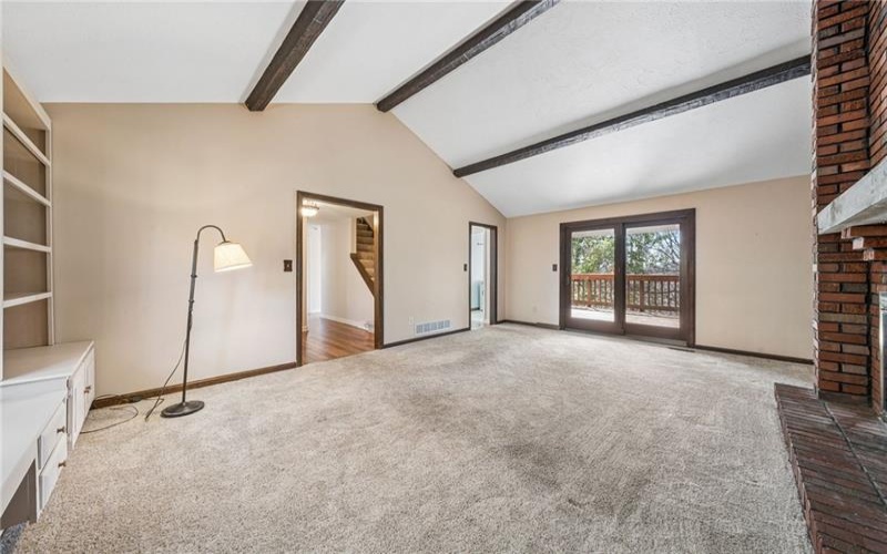3638 School Rd, Murrysville, 15668, 4 Bedrooms Bedrooms, 10 Rooms Rooms,2.1 BathroomsBathrooms,Residential,For Sale,School Rd,1763647