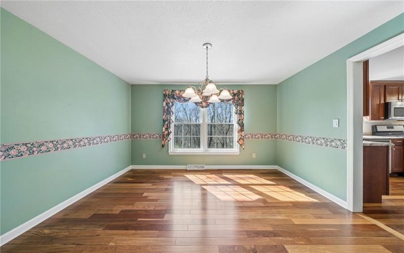 3638 School Rd, Murrysville, 15668, 4 Bedrooms Bedrooms, 10 Rooms Rooms,2.1 BathroomsBathrooms,Residential,For Sale,School Rd,1763647