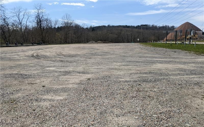 1099 Jolly School Rd, Washington, 15301, ,Lease,For Rent,Jolly School Rd,1763654