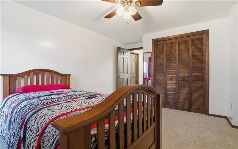 537 Lebanon School Rd, Rostraver Twp, 15012, 3 Bedrooms Bedrooms, 9 Rooms Rooms,3 BathroomsBathrooms,Residential,For Sale,Lebanon School Rd,1763725