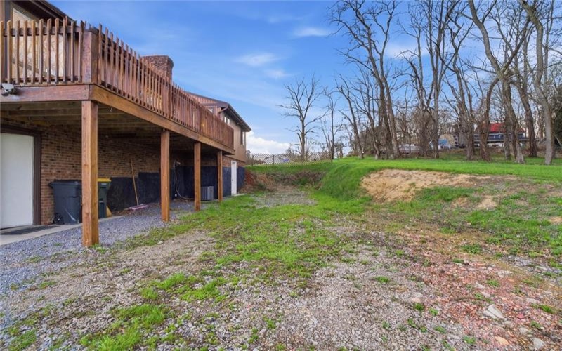 537 Lebanon School Rd, Rostraver Twp, 15012, 3 Bedrooms Bedrooms, 9 Rooms Rooms,3 BathroomsBathrooms,Residential,For Sale,Lebanon School Rd,1763725