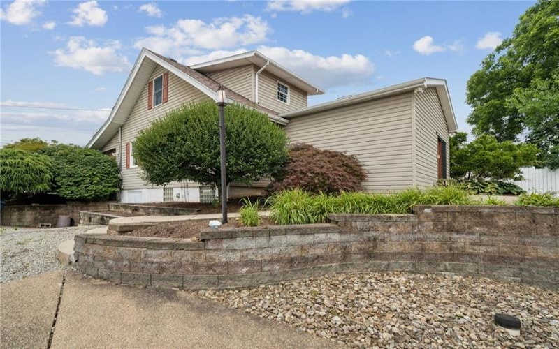 4074 Route 130, Irwin, 15642, 3 Bedrooms Bedrooms, 8 Rooms Rooms,1.1 BathroomsBathrooms,Residential,For Sale,Route 130,1763742