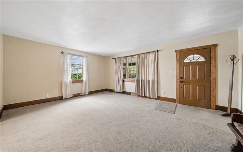 4074 Route 130, Irwin, 15642, 3 Bedrooms Bedrooms, 8 Rooms Rooms,1.1 BathroomsBathrooms,Residential,For Sale,Route 130,1763742