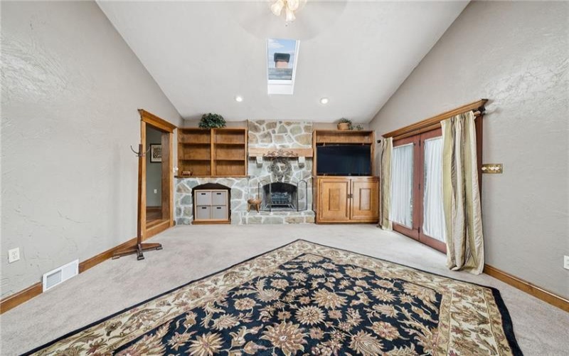 4074 Route 130, Irwin, 15642, 3 Bedrooms Bedrooms, 8 Rooms Rooms,1.1 BathroomsBathrooms,Residential,For Sale,Route 130,1763742