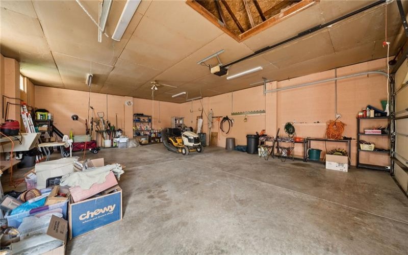 4074 Route 130, Irwin, 15642, 3 Bedrooms Bedrooms, 8 Rooms Rooms,1.1 BathroomsBathrooms,Residential,For Sale,Route 130,1763742