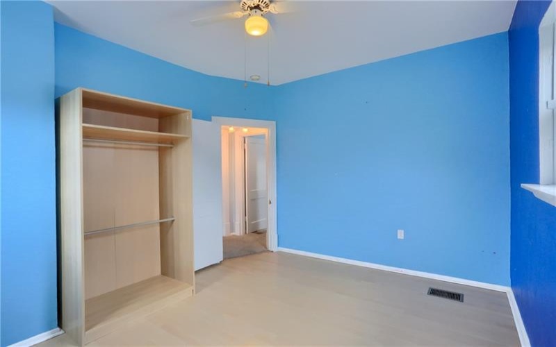 205 Howard Street, McDonald, 15057, 3 Bedrooms Bedrooms, 8 Rooms Rooms,1 BathroomBathrooms,Residential,For Sale,Howard Street,1763747