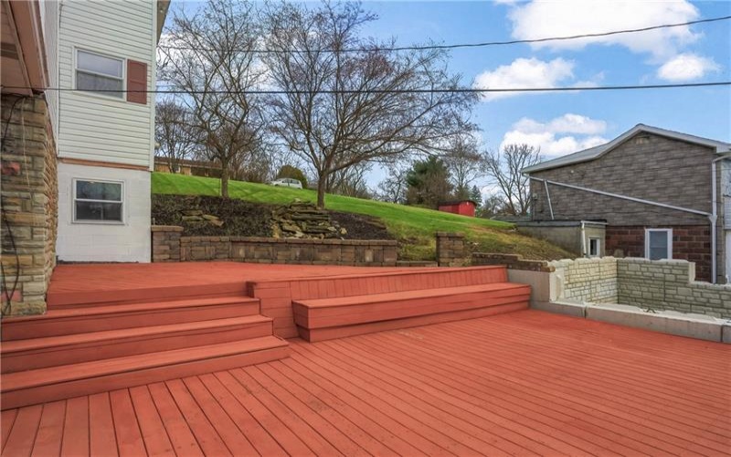205 Howard Street, McDonald, 15057, 3 Bedrooms Bedrooms, 8 Rooms Rooms,1 BathroomBathrooms,Residential,For Sale,Howard Street,1763747