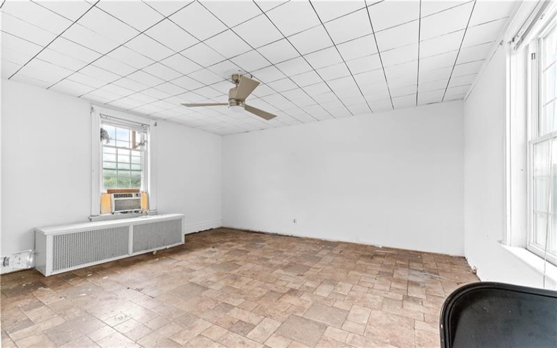 412 Commercial Ave, Masontown, 15461, 3 Bedrooms Bedrooms, ,1.1 BathroomsBathrooms,Residential,For Sale,Commercial Ave,1763749