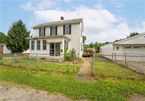 412 Commercial Ave, Masontown, 15461, 3 Bedrooms Bedrooms, ,1.1 BathroomsBathrooms,Residential,For Sale,Commercial Ave,1763749