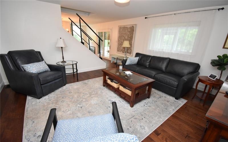 426 Station Rd, Scenery Hill, 15360, 4 Bedrooms Bedrooms, ,2 BathroomsBathrooms,Farm-acreage-lot,For Sale,Station Rd,1763768