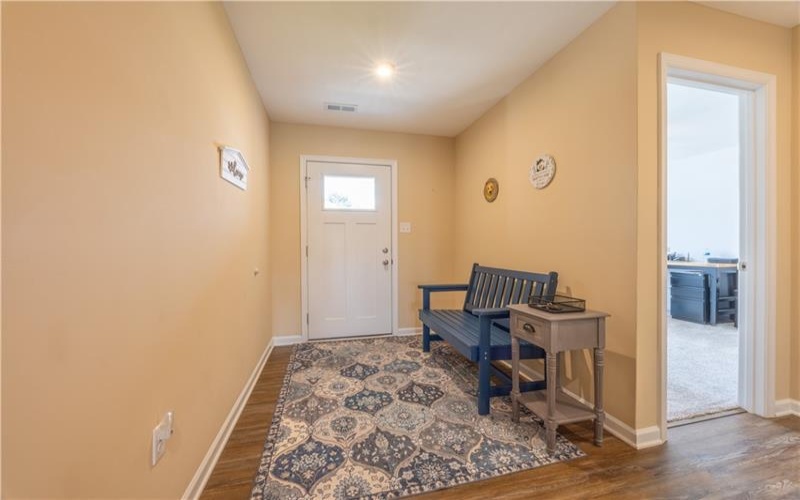 1012 Colonial Dr, Uniontown, 15401, 3 Bedrooms Bedrooms, ,2 BathroomsBathrooms,Residential,For Sale,Colonial Dr,1763780