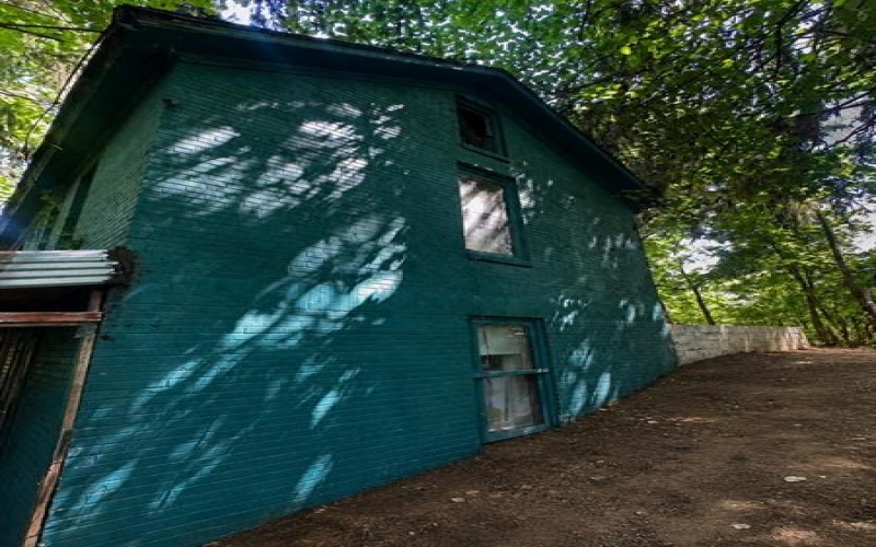 853 Bovard Luxor Rd, Greensburg, 15601, 3 Bedrooms Bedrooms, ,Residential,For Sale,Bovard Luxor Rd,1763789