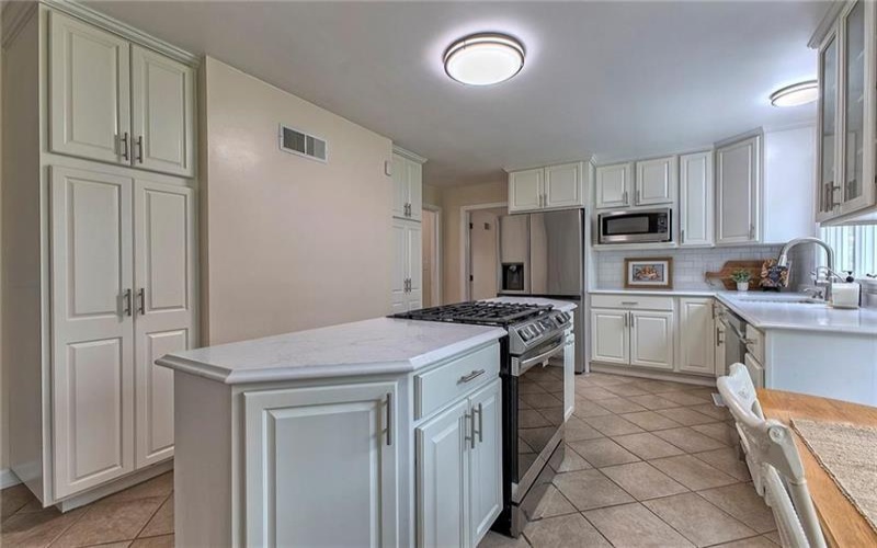 3222 Ridgeway Road, Greensburg, 15601, 5 Bedrooms Bedrooms, 13 Rooms Rooms,2.2 BathroomsBathrooms,Residential,For Sale,Ridgeway Road,1763796