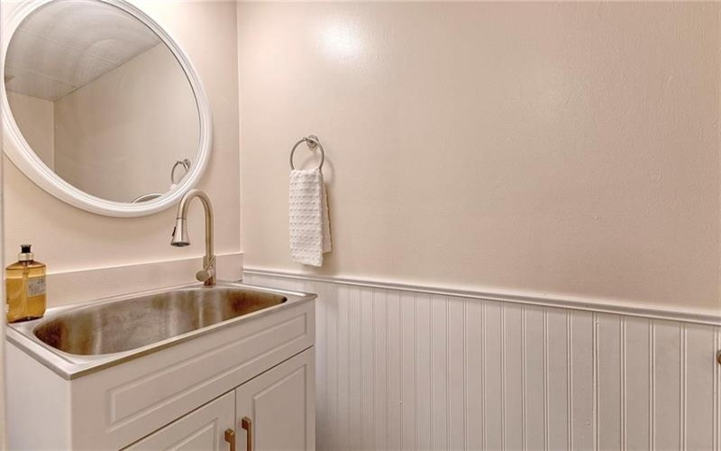 3222 Ridgeway Road, Greensburg, 15601, 5 Bedrooms Bedrooms, 13 Rooms Rooms,2.2 BathroomsBathrooms,Residential,For Sale,Ridgeway Road,1763796
