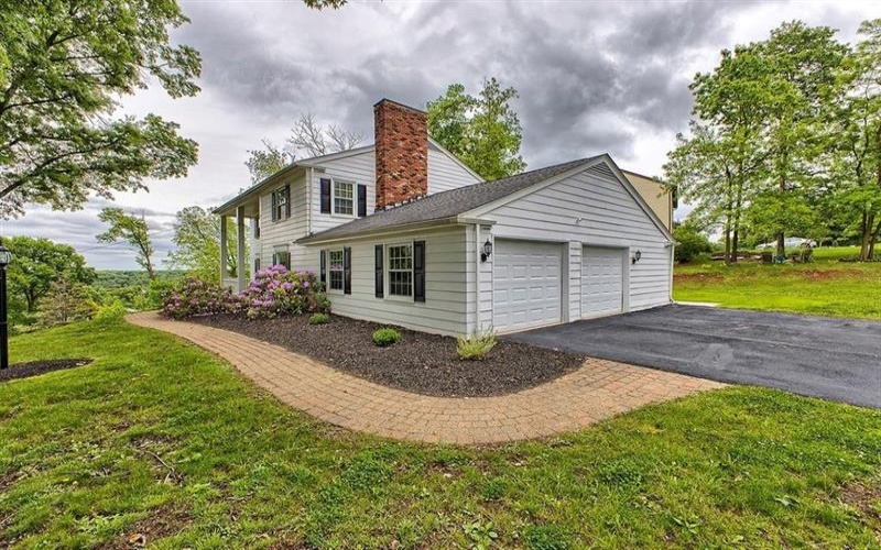 3222 Ridgeway Road, Greensburg, 15601, 5 Bedrooms Bedrooms, 13 Rooms Rooms,2.2 BathroomsBathrooms,Residential,For Sale,Ridgeway Road,1763796