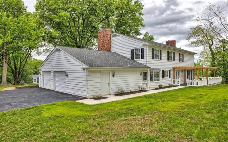 3222 Ridgeway Road, Greensburg, 15601, 5 Bedrooms Bedrooms, 13 Rooms Rooms,2.2 BathroomsBathrooms,Residential,For Sale,Ridgeway Road,1763796