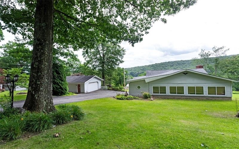 395 Cranberry Rd, Confluence, 15424, 3 Bedrooms Bedrooms, 8 Rooms Rooms,1 BathroomBathrooms,Residential,For Sale,Cranberry Rd,1763806