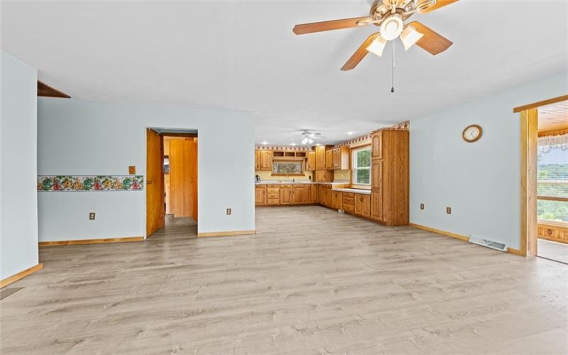 395 Cranberry Rd, Confluence, 15424, 3 Bedrooms Bedrooms, 8 Rooms Rooms,1 BathroomBathrooms,Residential,For Sale,Cranberry Rd,1763806