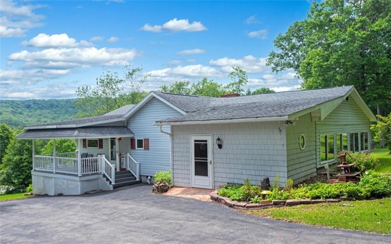 395 Cranberry Rd, Confluence, 15424, 3 Bedrooms Bedrooms, 8 Rooms Rooms,1 BathroomBathrooms,Residential,For Sale,Cranberry Rd,1763806