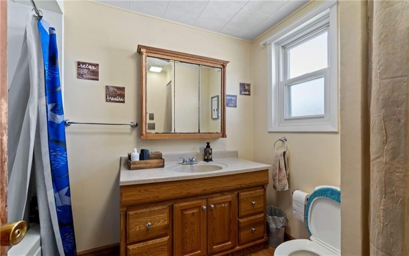 120 3rd St, Mc Donald, 15057, 3 Bedrooms Bedrooms, ,1.1 BathroomsBathrooms,Residential,For Sale,3rd St,1763807