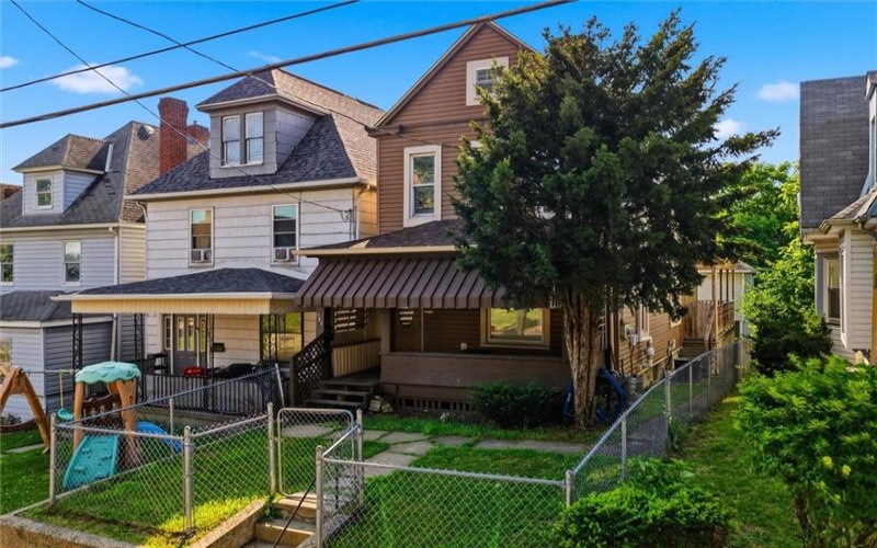 157 Freeport Rd, New Kensington, 15068, 3 Bedrooms Bedrooms, 7 Rooms Rooms,2 BathroomsBathrooms,Residential,For Sale,Freeport Rd,1763838
