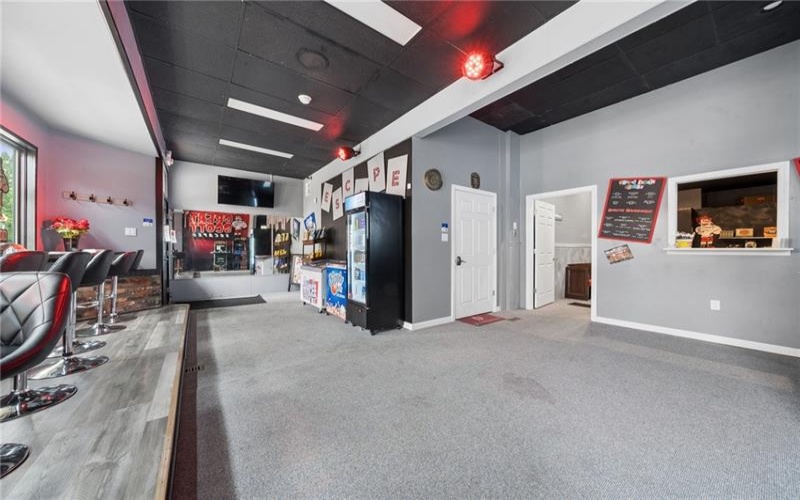 217-219 Pittsburgh Street, Scottdale, 15683, ,Commercial-industrial-business,For Sale,Pittsburgh Street,1763862
