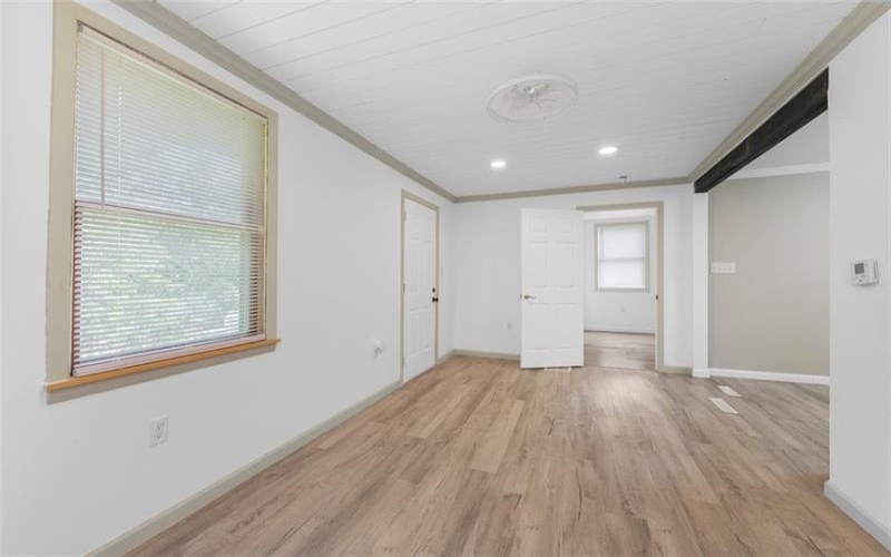 305 Spring Ln, West Newton, 15089, 1 Bedroom Bedrooms, ,1 BathroomBathrooms,Residential,For Sale,Spring Ln,1763868