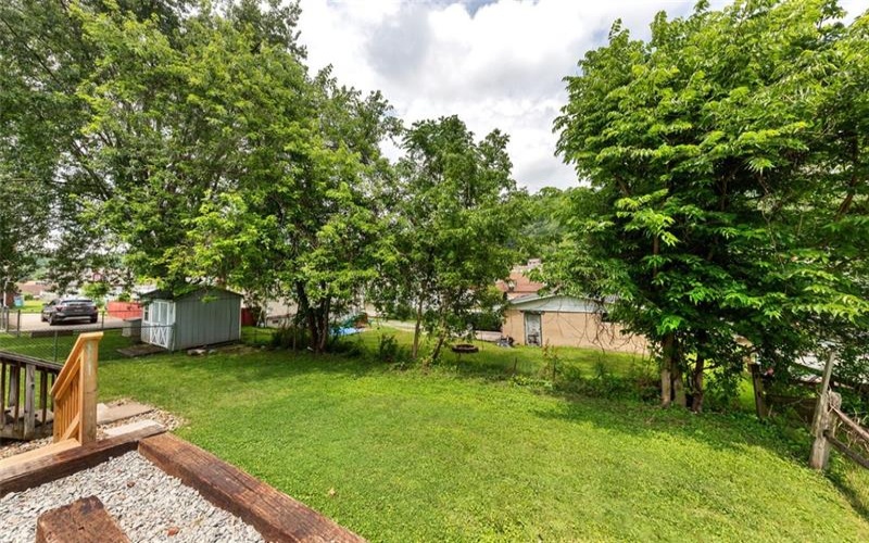 305 Spring Ln, West Newton, 15089, 1 Bedroom Bedrooms, ,1 BathroomBathrooms,Residential,For Sale,Spring Ln,1763868