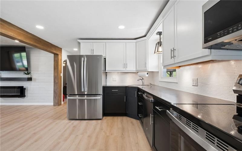 160 Brush Creek Rd, Mount Pleasant, 15666, 4 Bedrooms Bedrooms, ,2 BathroomsBathrooms,Residential,For Sale,Brush Creek Rd,1763879