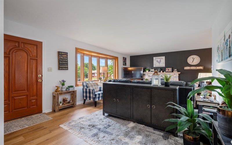 247 Mary DRIVE, New Kensington, 15068, 3 Bedrooms Bedrooms, 9 Rooms Rooms,2.1 BathroomsBathrooms,Residential,For Sale,Mary,1763881
