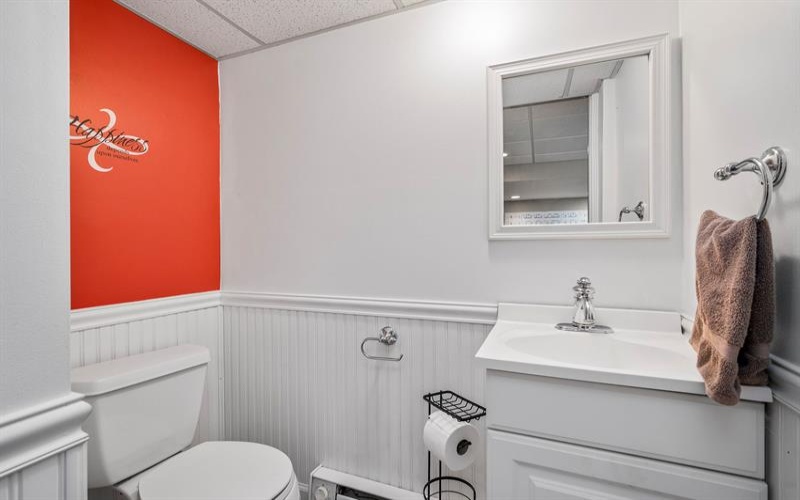 247 Mary DRIVE, New Kensington, 15068, 3 Bedrooms Bedrooms, 9 Rooms Rooms,2.1 BathroomsBathrooms,Residential,For Sale,Mary,1763881