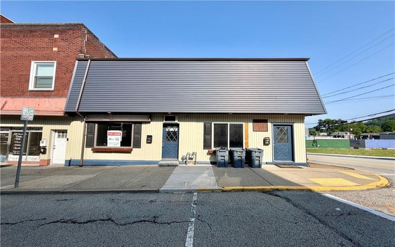 437 Cavitt Avenue, Trafford, 15085, ,Commercial-industrial-business,For Sale,Cavitt Avenue,1763892