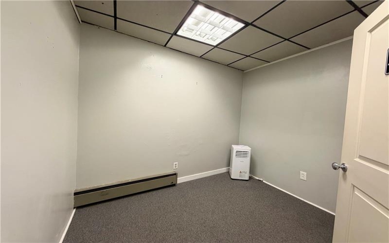 437 Cavitt Avenue, Trafford, 15085, ,Commercial-industrial-business,For Sale,Cavitt Avenue,1763892
