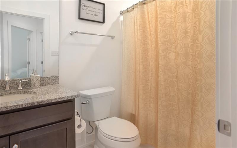 142 Summer Ln, McDonald, 15057, 3 Bedrooms Bedrooms, 9 Rooms Rooms,2 BathroomsBathrooms,Residential,For Sale,Summer Ln,1763896