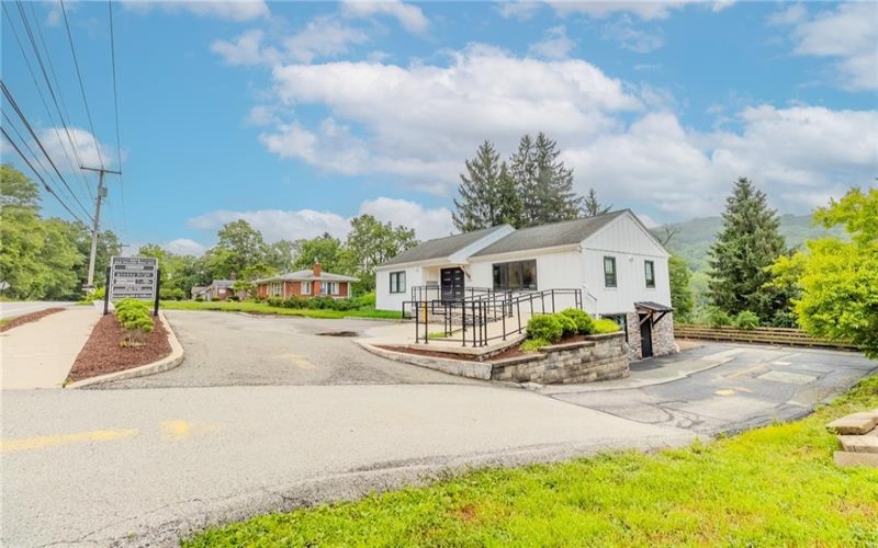 4373 Old William Penn Hwy, Murrysville, 15668, ,Commercial-industrial-business,For Sale,Old William Penn Hwy,1763901