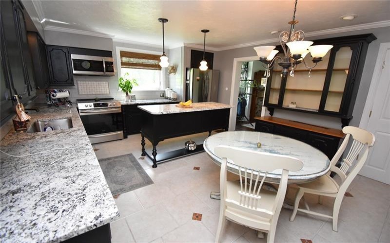 426 Station Rd, Scenery Hill, 15360, 4 Bedrooms Bedrooms, ,2 BathroomsBathrooms,Residential,For Sale,Station Rd,1763924