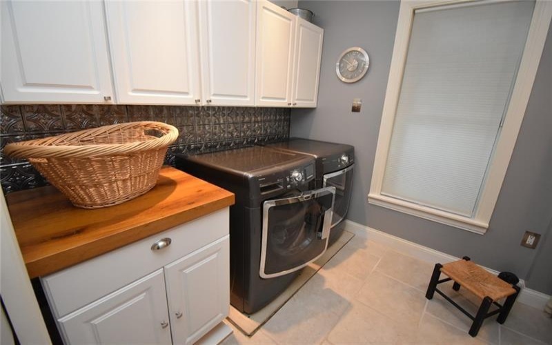 426 Station Rd, Scenery Hill, 15360, 4 Bedrooms Bedrooms, ,2 BathroomsBathrooms,Residential,For Sale,Station Rd,1763924