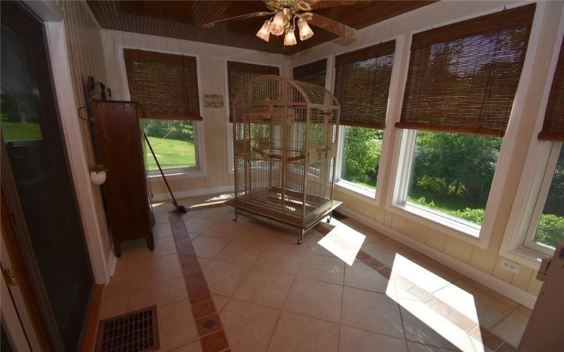 426 Station Rd, Scenery Hill, 15360, 4 Bedrooms Bedrooms, ,2 BathroomsBathrooms,Residential,For Sale,Station Rd,1763924