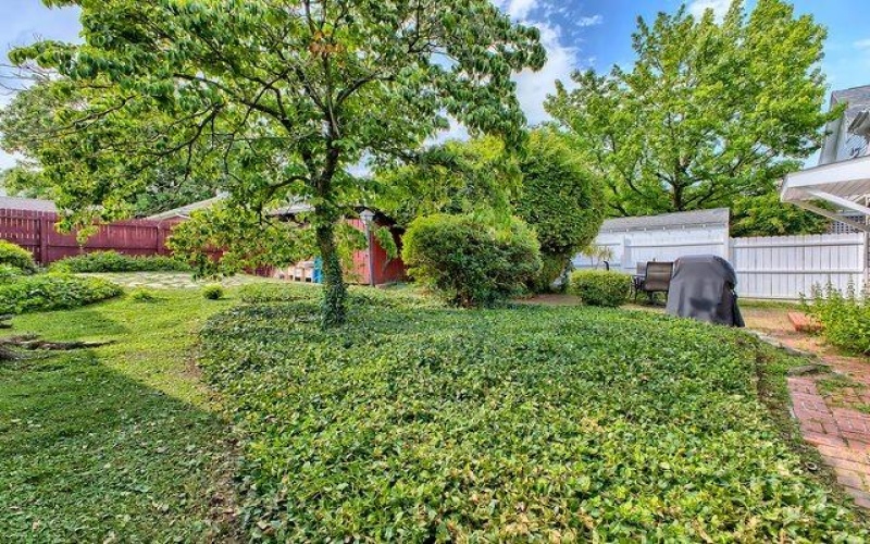 200 College Ave, Mount Pleasant, 15666, 3 Bedrooms Bedrooms, 8 Rooms Rooms,1.1 BathroomsBathrooms,Residential,For Sale,College Ave,1763942
