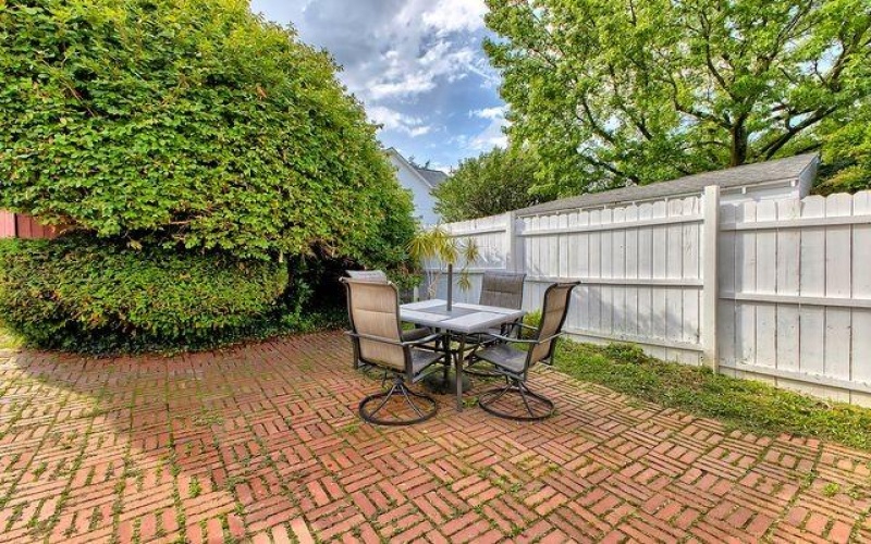 200 College Ave, Mount Pleasant, 15666, 3 Bedrooms Bedrooms, 8 Rooms Rooms,1.1 BathroomsBathrooms,Residential,For Sale,College Ave,1763942