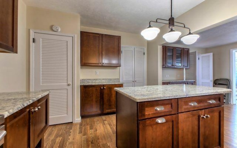 200 College Ave, Mount Pleasant, 15666, 3 Bedrooms Bedrooms, 8 Rooms Rooms,1.1 BathroomsBathrooms,Residential,For Sale,College Ave,1763942