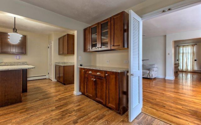 200 College Ave, Mount Pleasant, 15666, 3 Bedrooms Bedrooms, 8 Rooms Rooms,1.1 BathroomsBathrooms,Residential,For Sale,College Ave,1763942