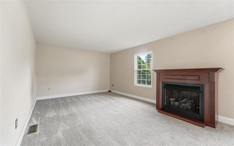 328 Whitney Chase Lane, Irwin, 15642, 3 Bedrooms Bedrooms, 9 Rooms Rooms,2.1 BathroomsBathrooms,Residential,For Sale,Whitney Chase Lane,1763945