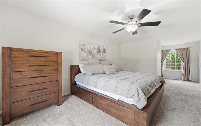 328 Whitney Chase Lane, Irwin, 15642, 3 Bedrooms Bedrooms, 9 Rooms Rooms,2.1 BathroomsBathrooms,Residential,For Sale,Whitney Chase Lane,1763945