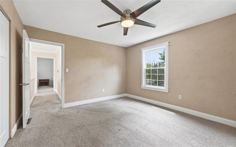 328 Whitney Chase Lane, Irwin, 15642, 3 Bedrooms Bedrooms, 9 Rooms Rooms,2.1 BathroomsBathrooms,Residential,For Sale,Whitney Chase Lane,1763945
