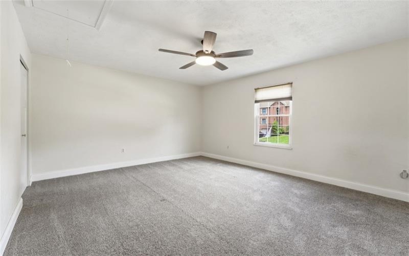 328 Whitney Chase Lane, Irwin, 15642, 3 Bedrooms Bedrooms, 9 Rooms Rooms,2.1 BathroomsBathrooms,Residential,For Sale,Whitney Chase Lane,1763945