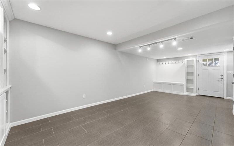 328 Whitney Chase Lane, Irwin, 15642, 3 Bedrooms Bedrooms, 9 Rooms Rooms,2.1 BathroomsBathrooms,Residential,For Sale,Whitney Chase Lane,1763945