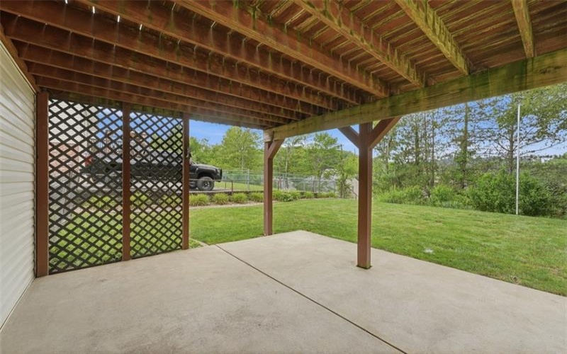 328 Whitney Chase Lane, Irwin, 15642, 3 Bedrooms Bedrooms, 9 Rooms Rooms,2.1 BathroomsBathrooms,Residential,For Sale,Whitney Chase Lane,1763945