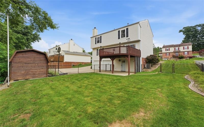 328 Whitney Chase Lane, Irwin, 15642, 3 Bedrooms Bedrooms, 9 Rooms Rooms,2.1 BathroomsBathrooms,Residential,For Sale,Whitney Chase Lane,1763945